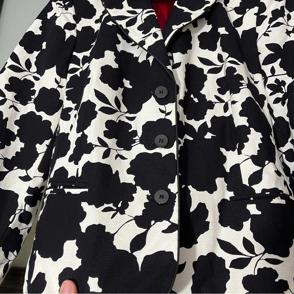 Rena Rowan Designer Blazer White w/ Large Black Florals Women's Size 14 - Picture 5 of 7